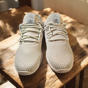 Adidas Pharrell Williams Tennis Shoes Green Linen Size 7.5